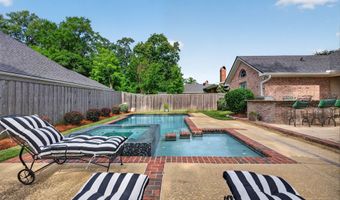111 Hanging Moss Dr, Benton, LA 71006