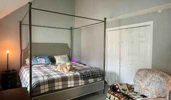 12 Pine Hill Dr, Bath, ME 04530