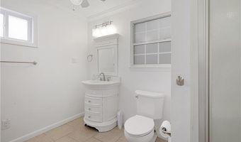 109 COURT St, Bay St. Louis, MS 39520