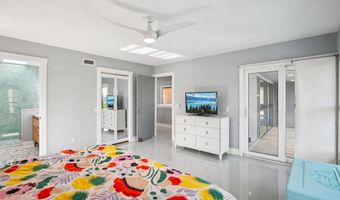 248 11TH St, Atlantic Beach, FL 32233