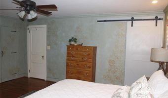 242 Birch Ln, Arden, NC 28704