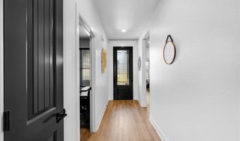 3309 Continental Ct, Altus, OK 73521