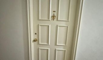 1121 ARLINGTON Blvd 209, Arlington, VA 22209