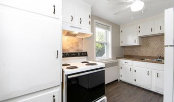 30 HENDRICKSON Ave B, Bellmawr, NJ 08031