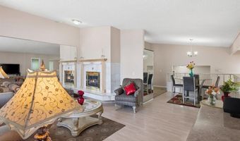7207 Foxridge Cir #D-4, Anchorage, AK 99518
