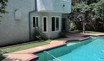 30057 Torrepines Pl, Agoura Hills, CA 91301