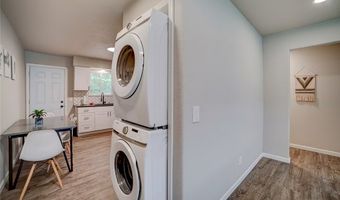 1304 SE C St, Bentonville, AR 72712