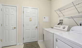 106 LAKELAND Dr, Barnegat, NJ 08005