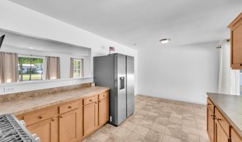 79 Sloop Creek Rd, Bayville, NJ 08721