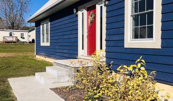 74 Substation Dr, Aurora, WV 26705