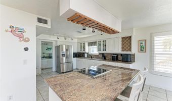 872 N SHORE Dr, Anna Maria, FL 34216