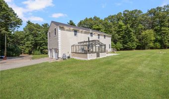 35 Provident Pl, Coventry, RI 02816