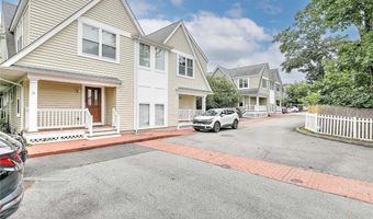 187 Washington Rd, Barrington, RI 02806