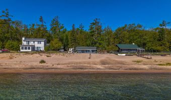 3855 El Cajan Rd, Alpena, MI 49707