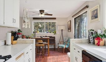 990 Hazel St, Aumsville, OR 97325