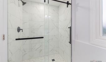 522 N Castle Rd, Addison, IL 60101