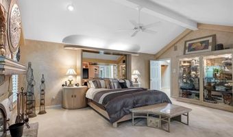 436 Shadowridge Ct, Ballwin, MO 63011