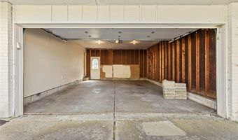 1055 Thomas Dr, Ashland, OH 44805