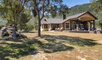 9267 7R Bar Rd, Angels Camp, CA 95222