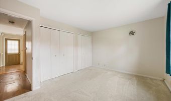 1112 Elkhorn St, Belle Fourche, SD 57717