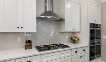 21 Bailey Pond Ln 21, Amesbury, MA 01913