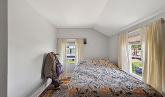 7 Verndale Cir, Bristol, RI 02809