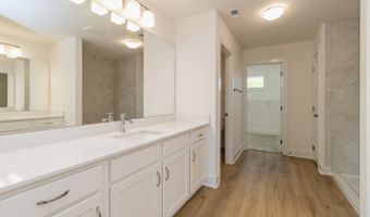 143 10th Ave NE, Altoona, IA 50009