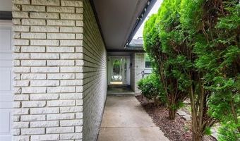 1454 Pine Valley Blvd, Ann Arbor, MI 48104