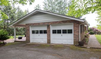 19494 Oakwood Dr, Abingdon, VA 24211