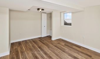 606 1st Ave S, Altoona, IA 50009