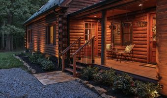 21663 OATLANDS Rd, Aldie, VA 20105