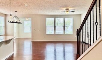 522 Heritage Woods Dr, Akron, OH 44321