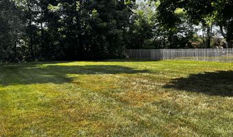 66 Howard St, Bangor, ME 04401