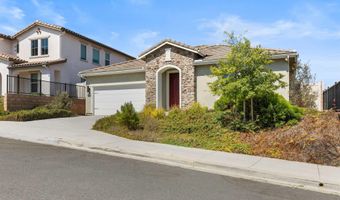 4726 Silent Knoll Dr, Fallbrook, CA 92028