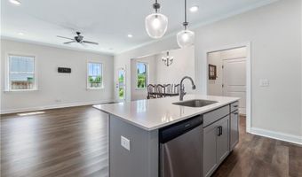 564 GREY OAK Cir, Auburn, AL 36830
