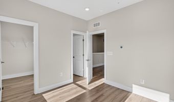 2507 LIGHT St, Baltimore, MD 21230