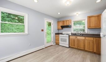 48 E Shore Dr, Alloway, NJ 07462