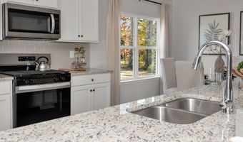 23292 WORCESTER Ln, Athens, AL 35613