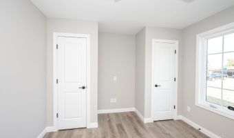 1319 Peregrine Way, Hamilton, OH 45013