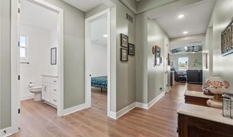 1592 Grayhawk Dr, Basehor, KS 66007