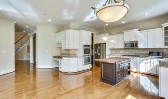 8205 RIVER QUARRY Pl, Bethesda, MD 20817