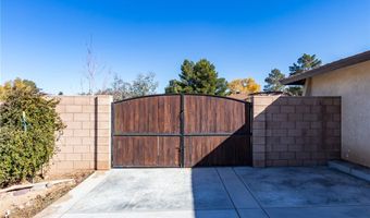 14076 Wawona Rd, Apple Valley, CA 92307