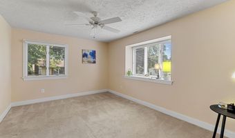 7578 BEACH Dr, Pasadena, MD 21122