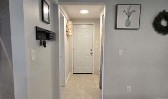 71 Venus Ave, Burlington, VT 05408