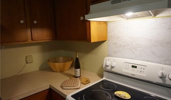 1037 Elk Dr, Ashtabula, OH 44004