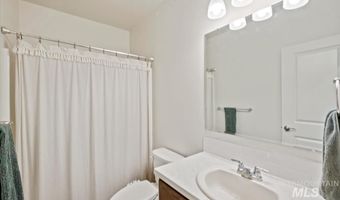 1511 White Fish Lake St, Caldwell, ID 83607
