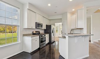 2421 BAILEYS POND Rd, Accokeek, MD 20607