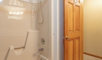 48 Elm St, Berkley, MA 02779