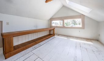 45 Old Phinney's Ln, Barnstable, MA 02630