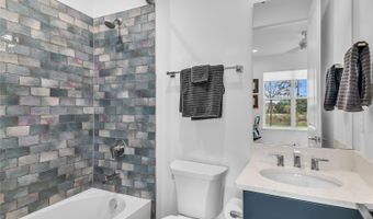 2402 ADDALIA Aly, Orlando, FL 32804